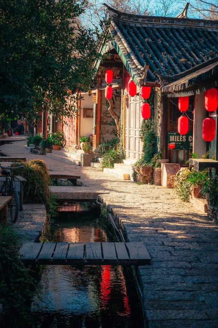 be sktrict about同义词?-热门论坛社区,分享你的想法和观点!